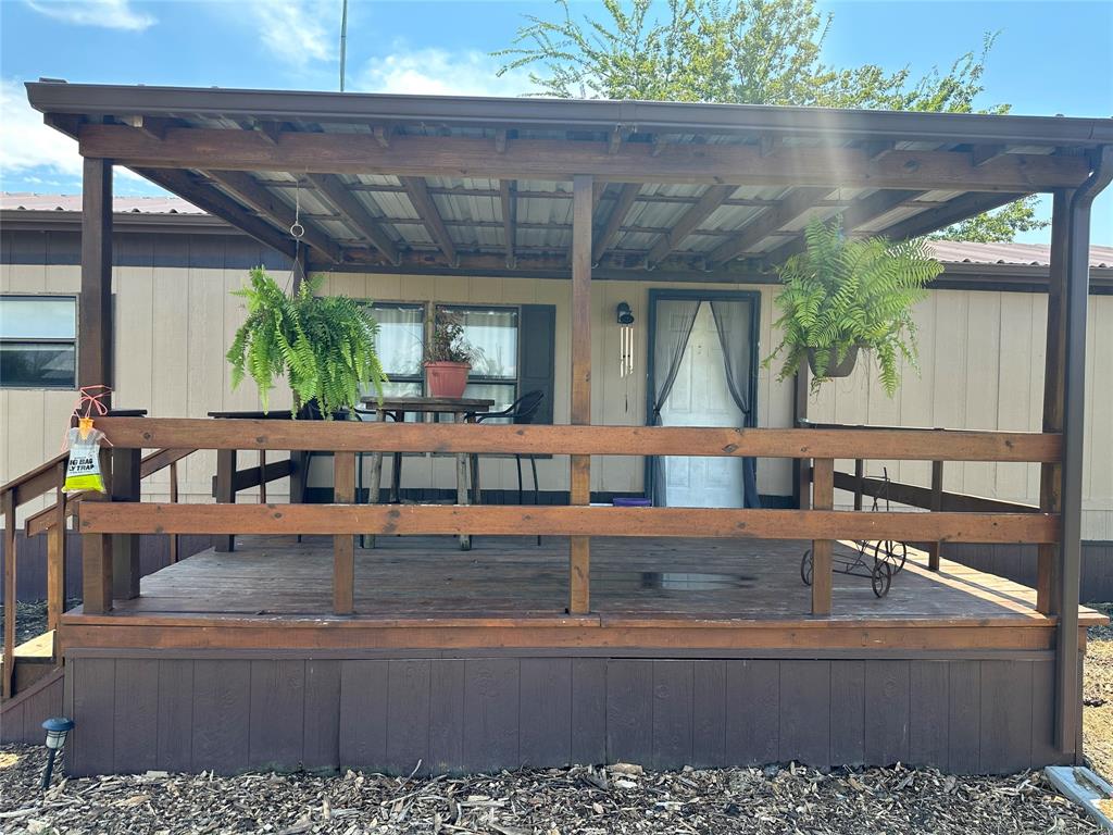 4511 Private Road 1172