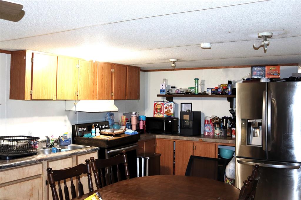 216 Aztec Way