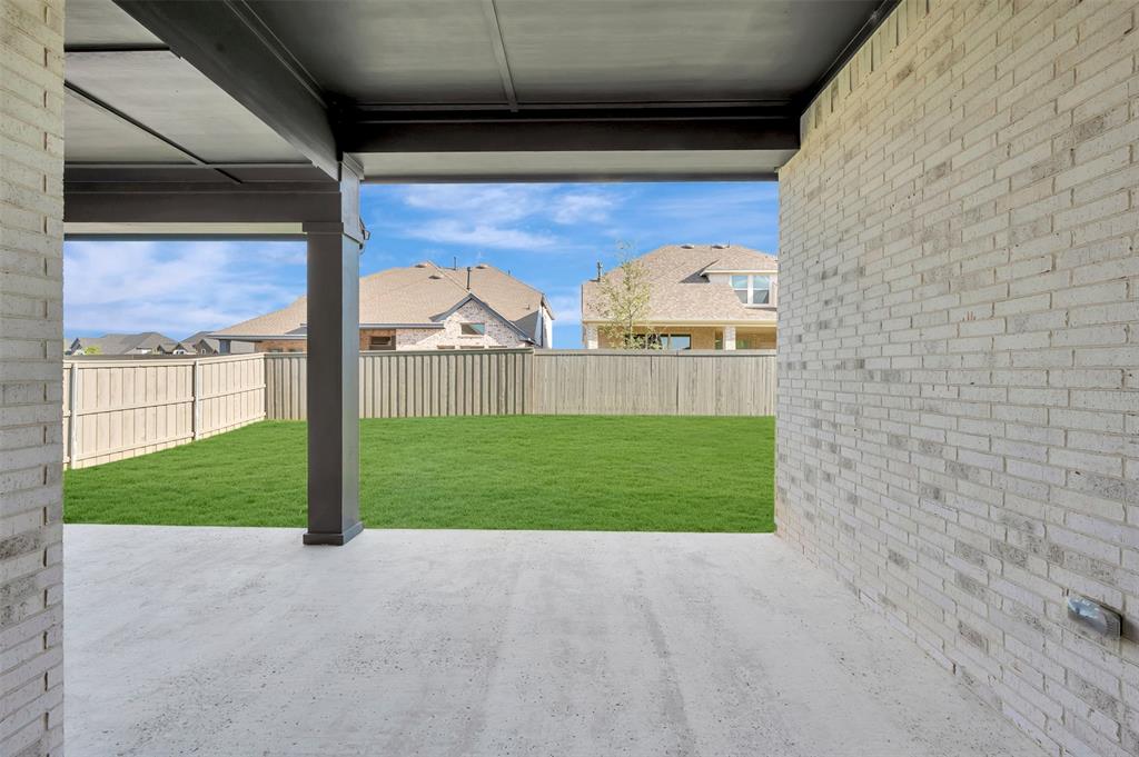 3599 Redbud Fower Trail
