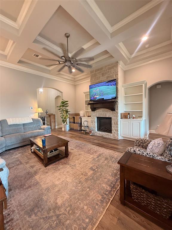1136 Tremont Lane