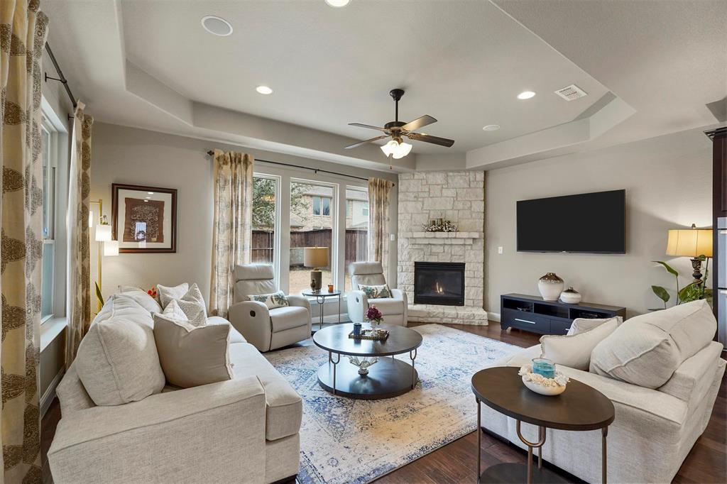 917 Navasota Trail