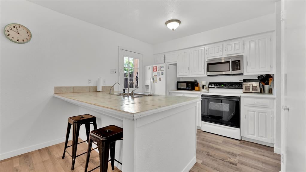 341 Arborview Drive