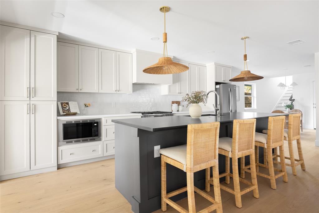 White Rock North - Residential