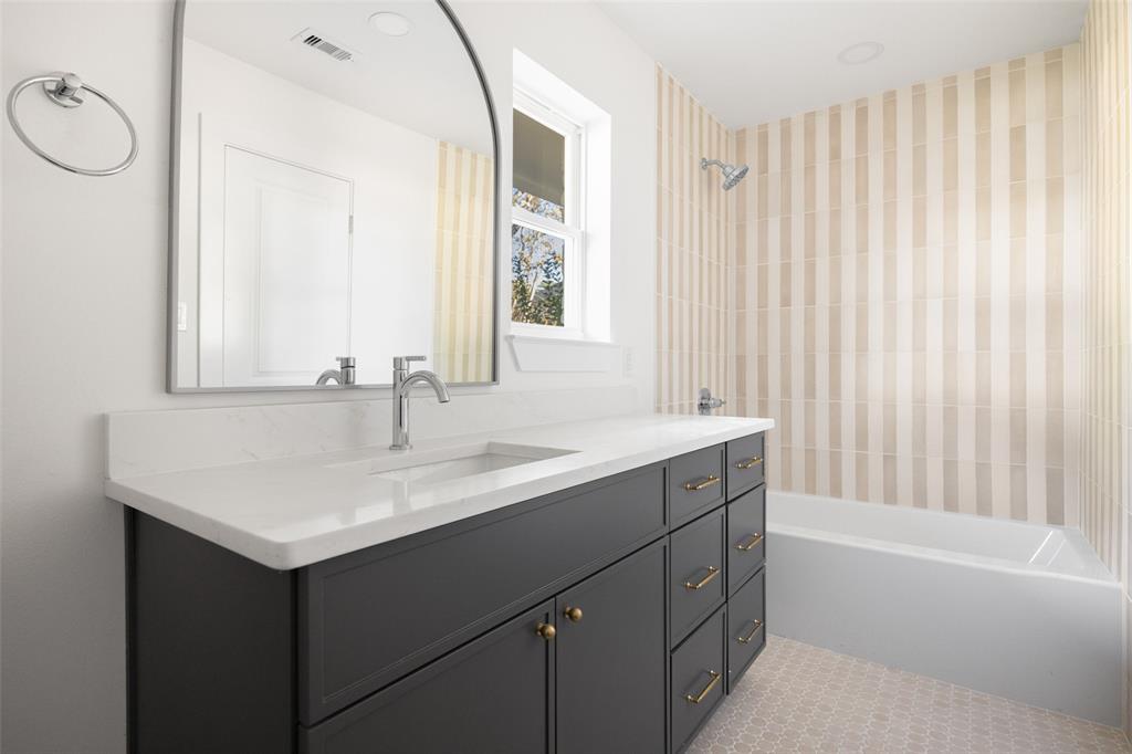 White Rock North - Residential