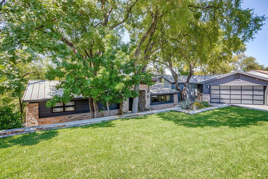 3050 Bellaire Drive W
