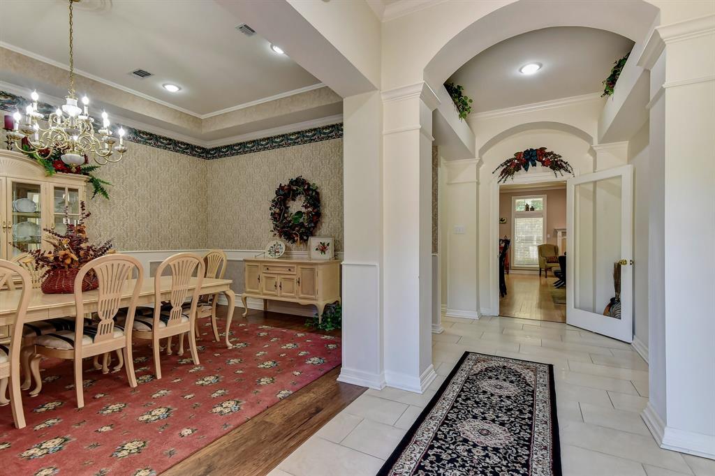 MEADOWS GLEN - Residential