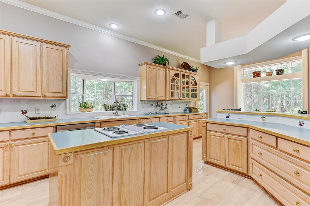 MEADOWS GLEN - Residential