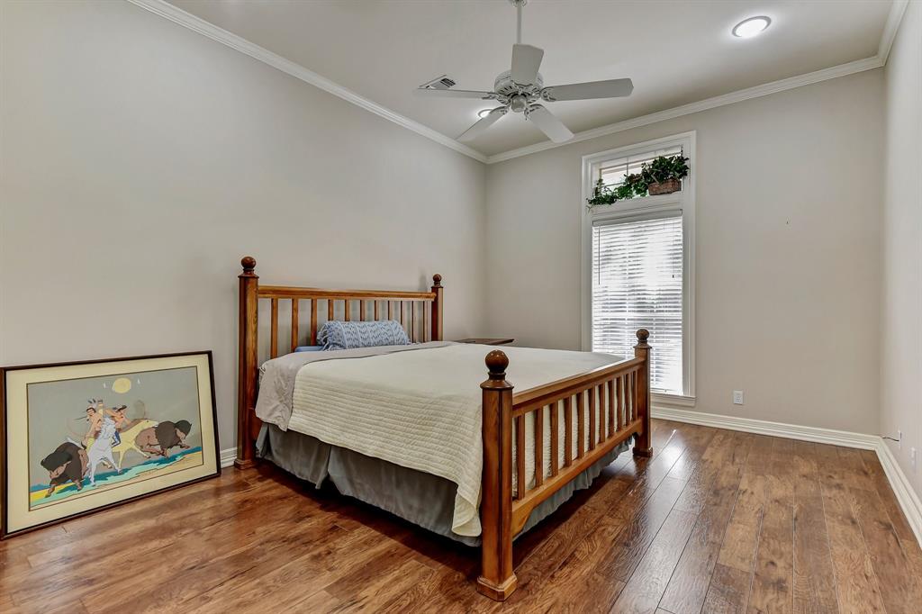 MEADOWS GLEN - Residential