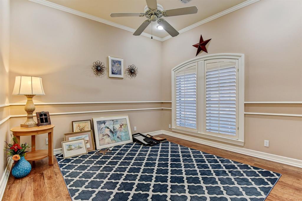 MEADOWS GLEN - Residential