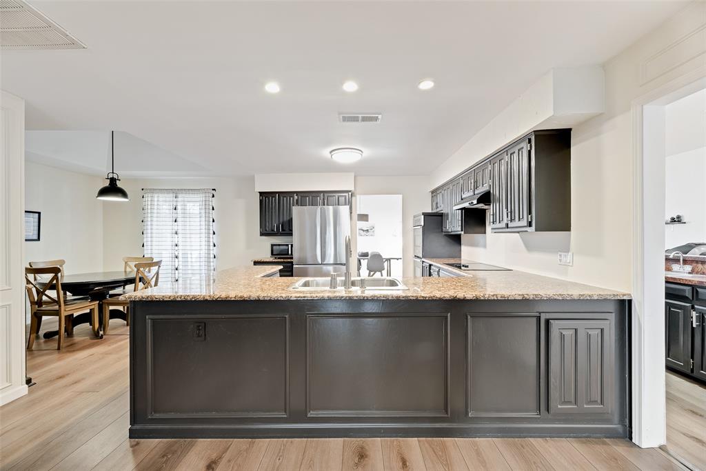 Bentley Village Add - Residential