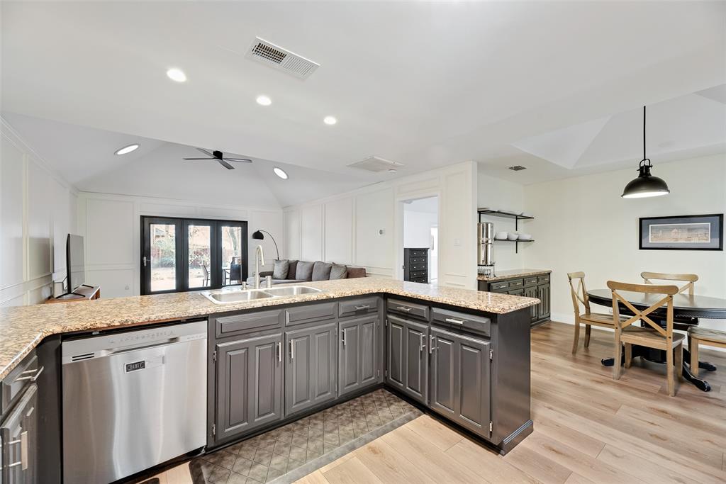 Bentley Village Add - Residential