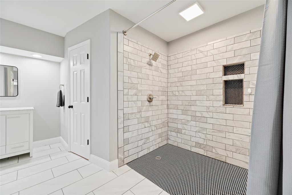 Bentley Village Add - Residential