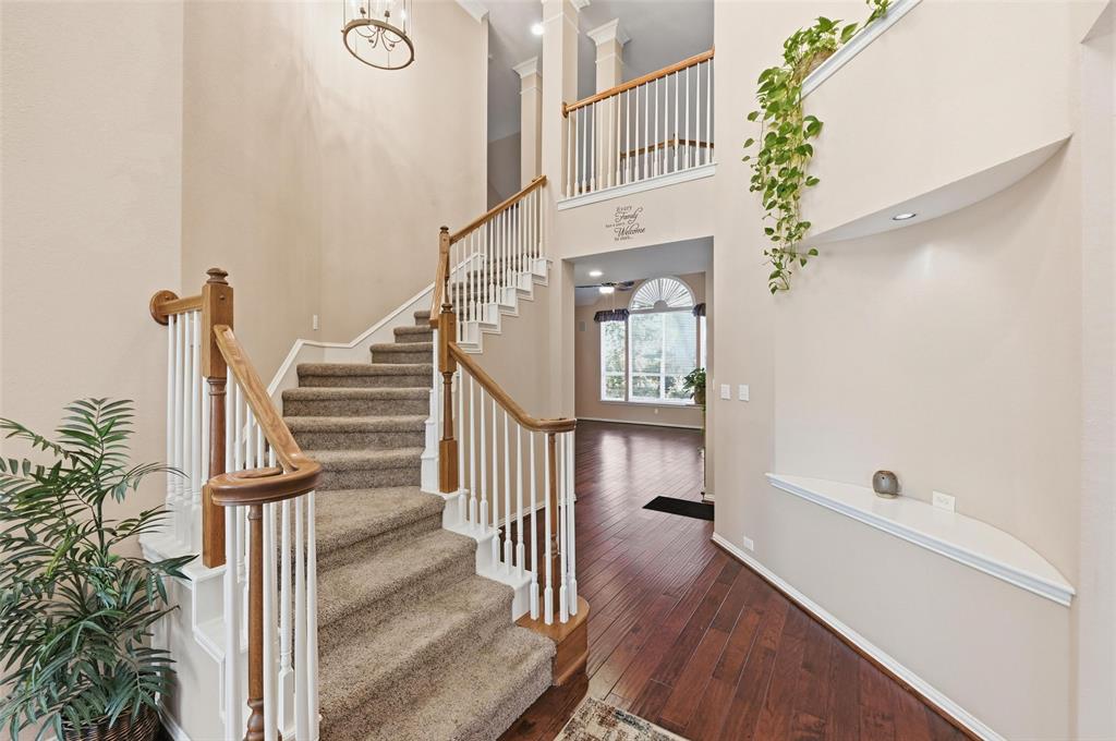 6796 Lakefront Drive