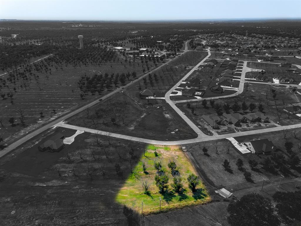 2205 Middlewood Circle