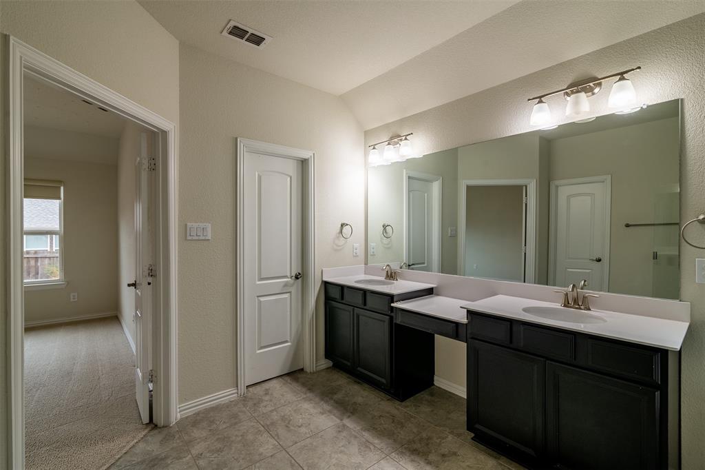 PARR TRUST - Residential Lease