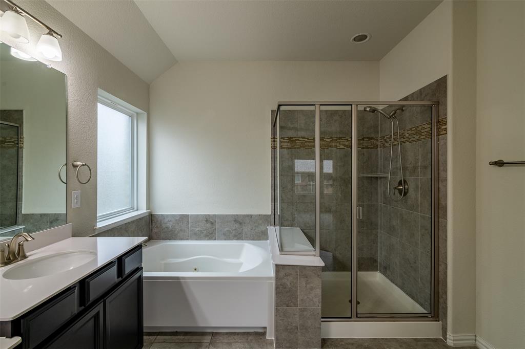 PARR TRUST - Residential Lease