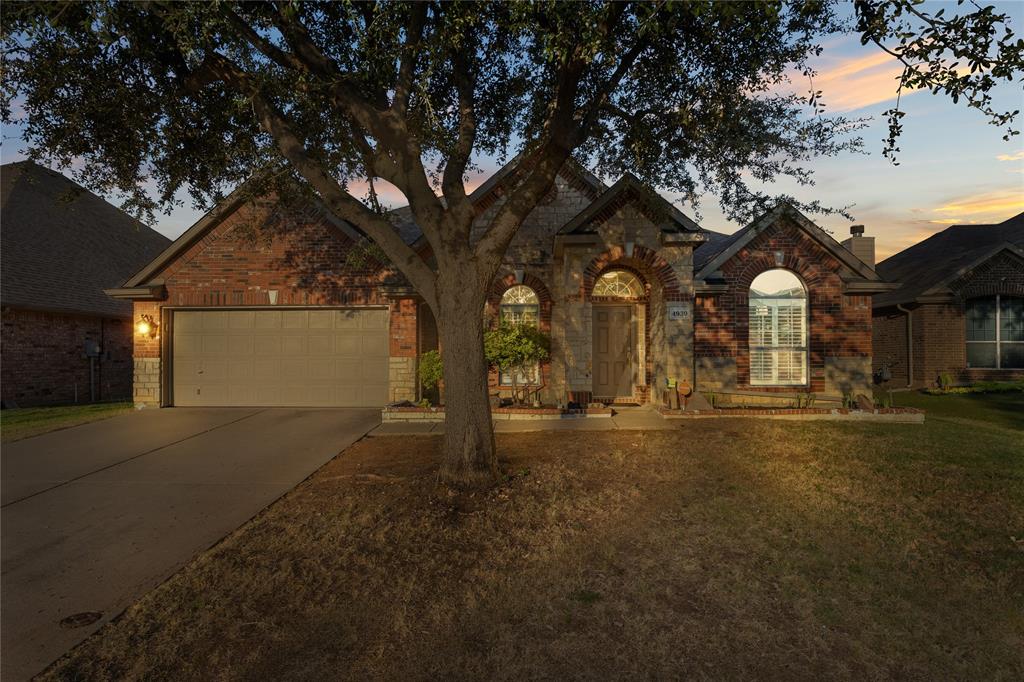 4939 Screech Owl Lane