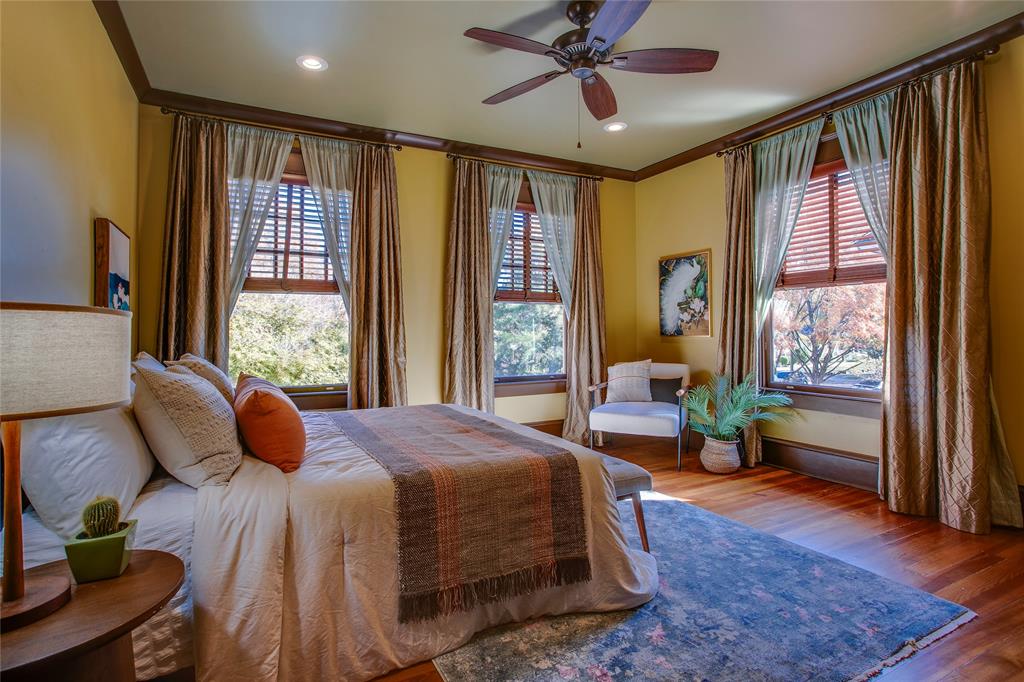 Winnetka Heights - Residential