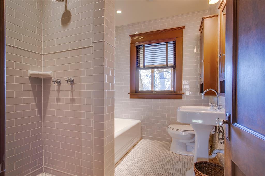 Winnetka Heights - Residential