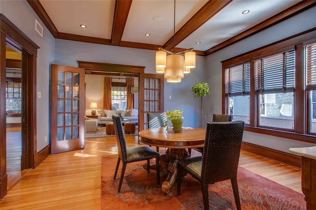 Winnetka Heights - Residential