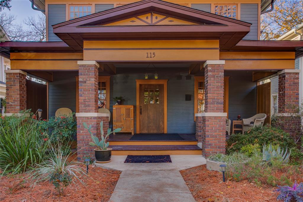 115 S Rosemont Avenue