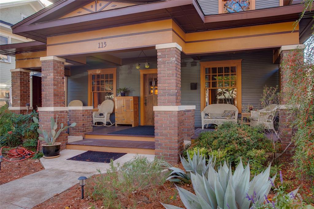 115 S Rosemont Avenue