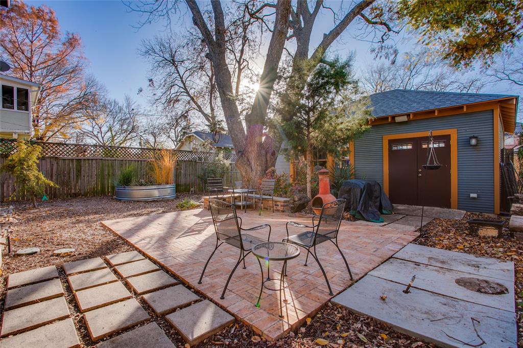 Winnetka Heights - Residential