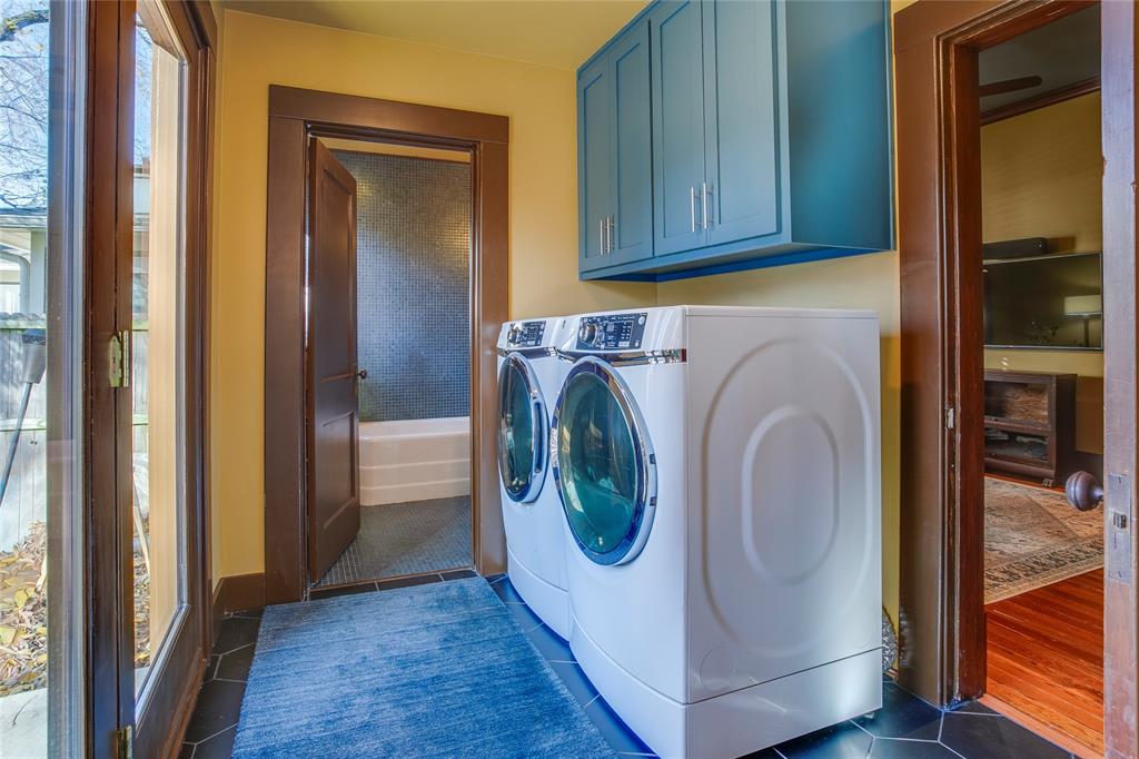 Winnetka Heights - Residential