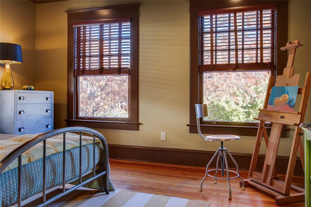 Winnetka Heights - Residential