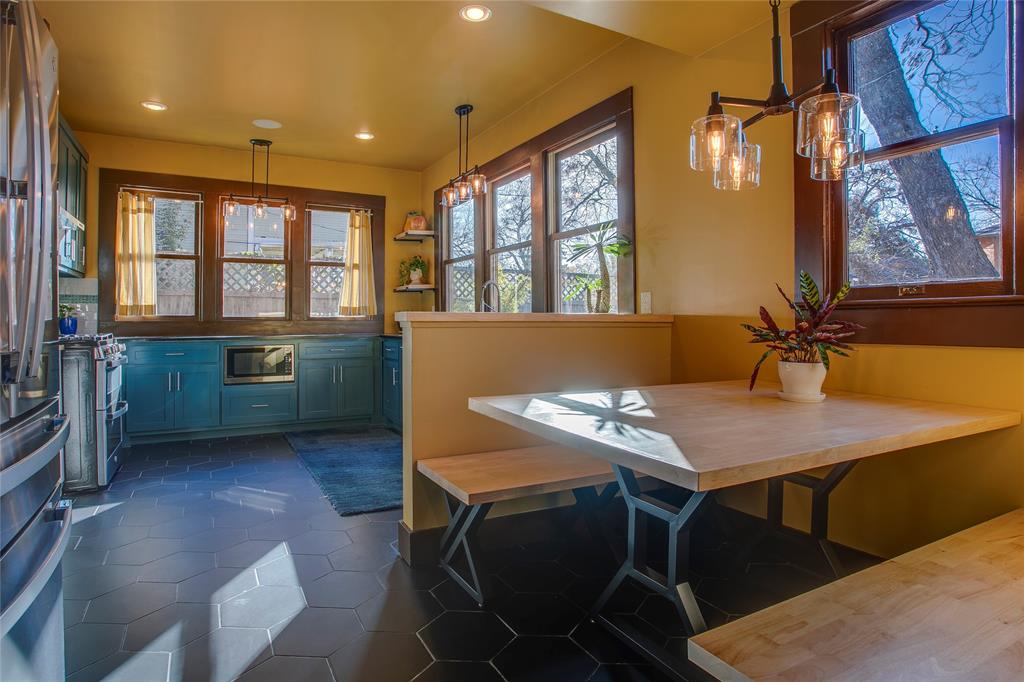 Winnetka Heights - Residential