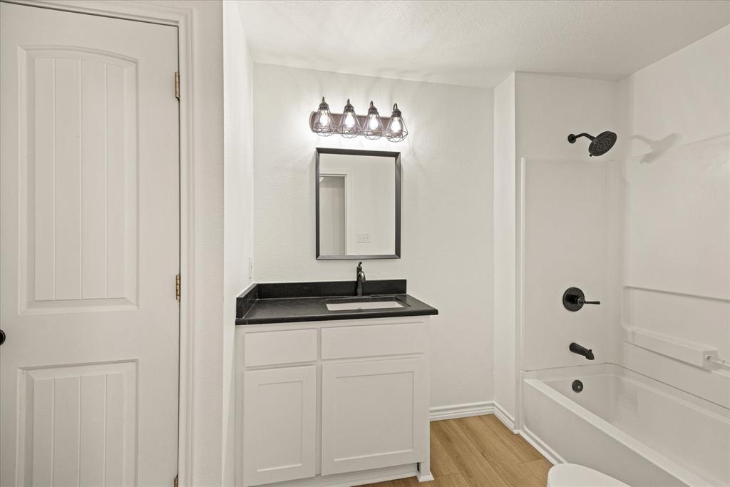 R STORY - Residential