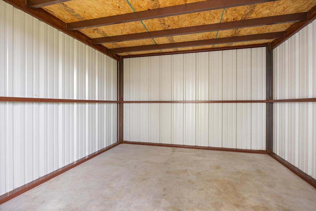 R STORY - Residential