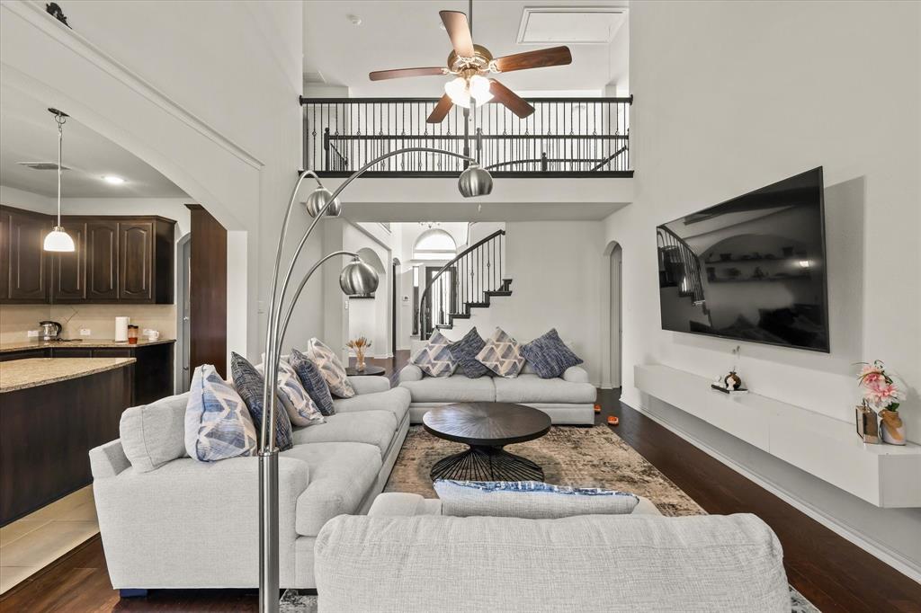 THE VILLAGES AT CHARLESTON - Residential