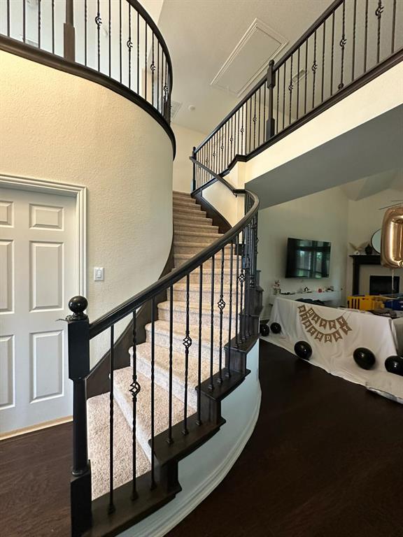 THE VILLAGES AT CHARLESTON - Residential