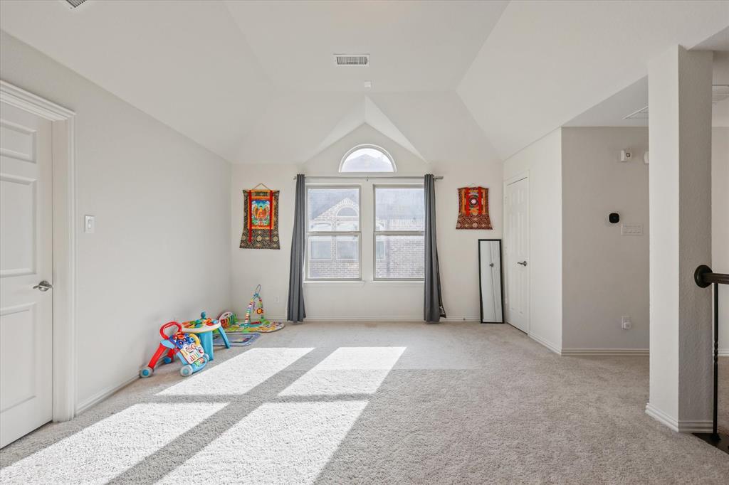 THE VILLAGES AT CHARLESTON - Residential