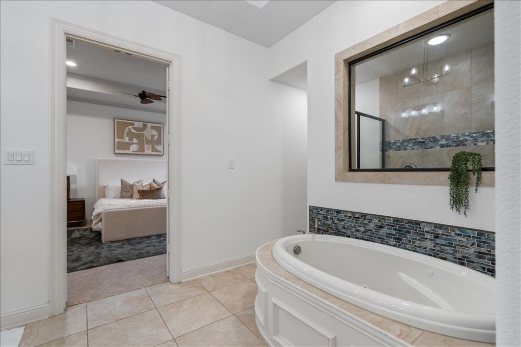 Castle Hills Community Center - Residential