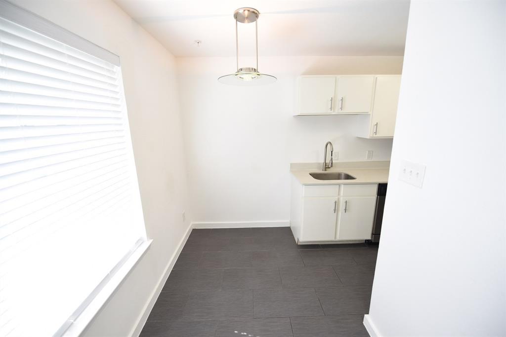 East Columbia Place - Residential Lease