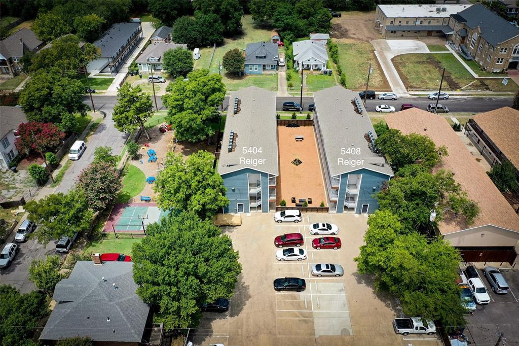 East Columbia Place - Residential Lease