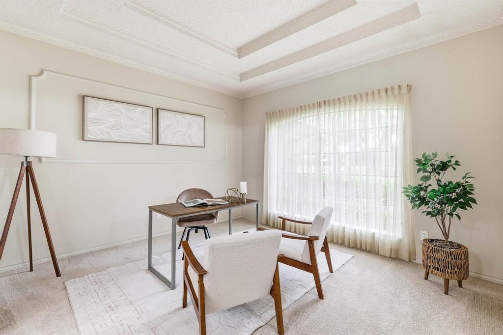 1912 Deerfield Drive