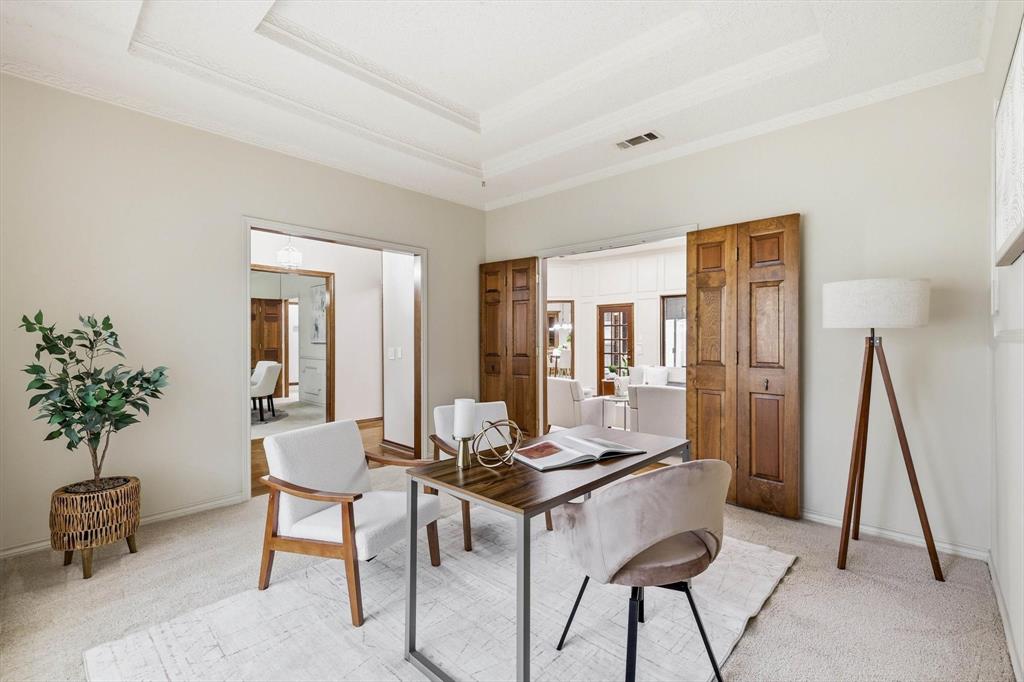 1912 Deerfield Drive