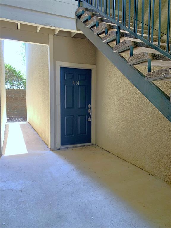 Woods On Park Lane Condos - Residential