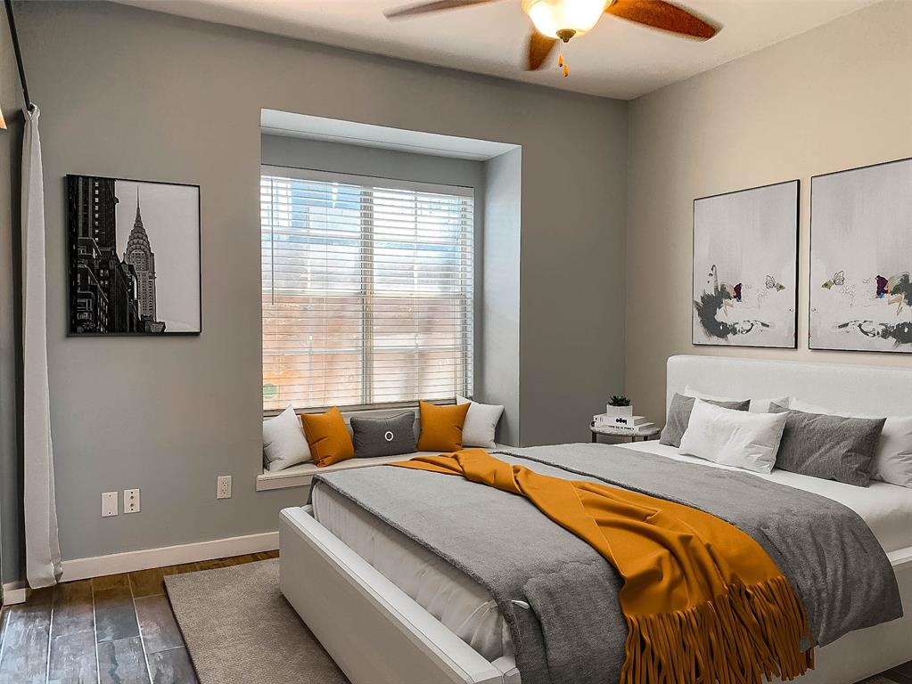 Woods On Park Lane Condos - Residential