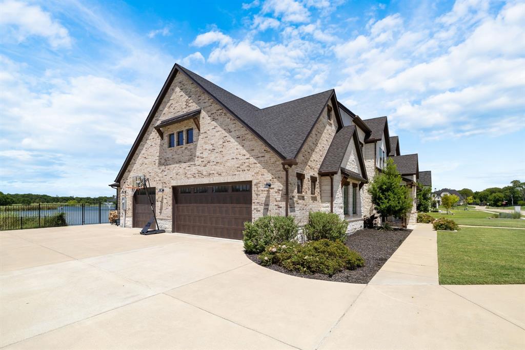 1108 Glen Abbey Court