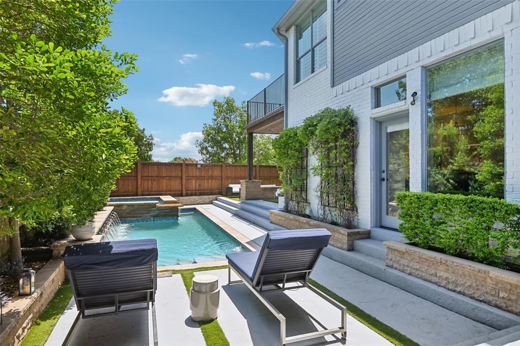 Meadow Ridge Ph II - Residential Lease