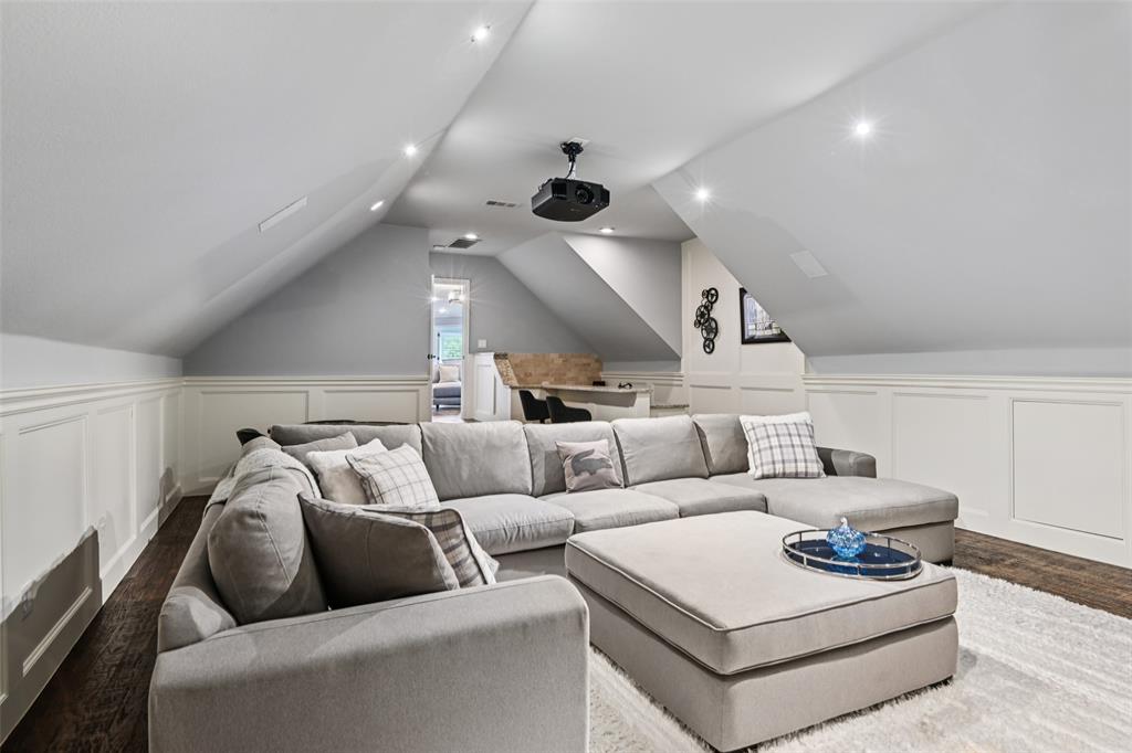 Meadow Ridge Ph II - Residential Lease