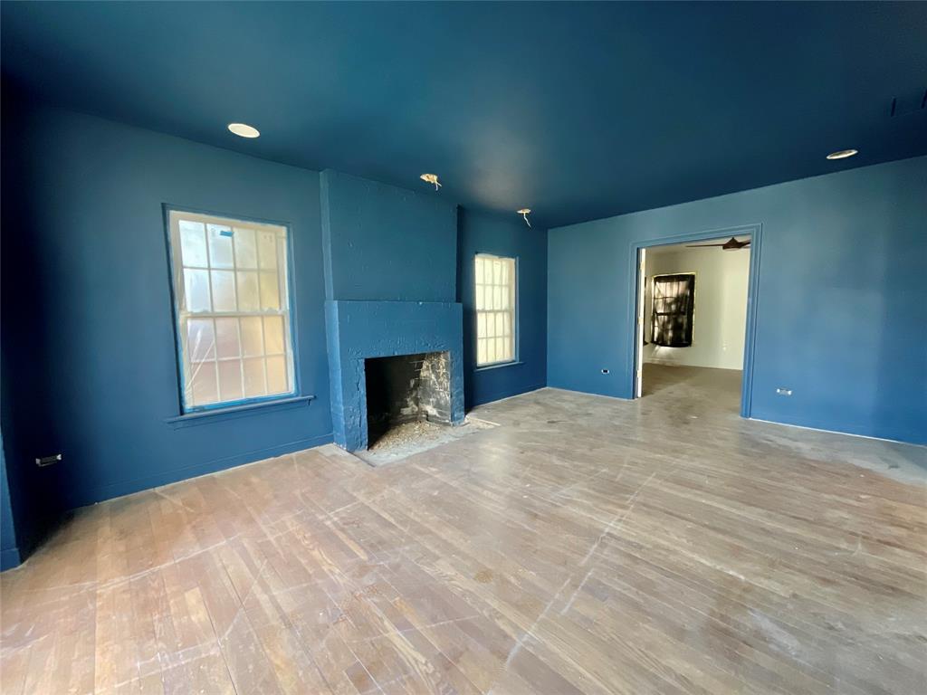 Casa Linda Estates - Residential