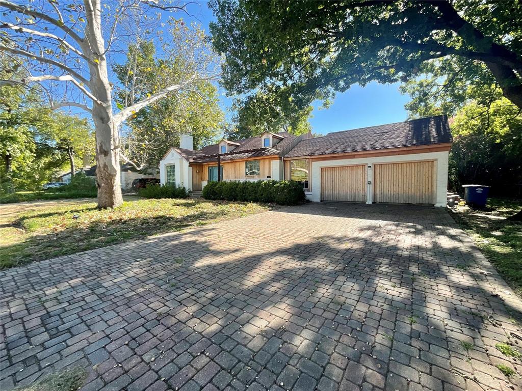 Casa Linda Estates - Residential