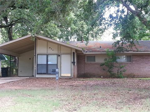 911 Windsor Drive Shreveport LA 71106