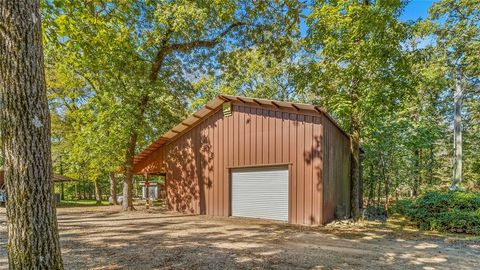 A home in Broken Bow