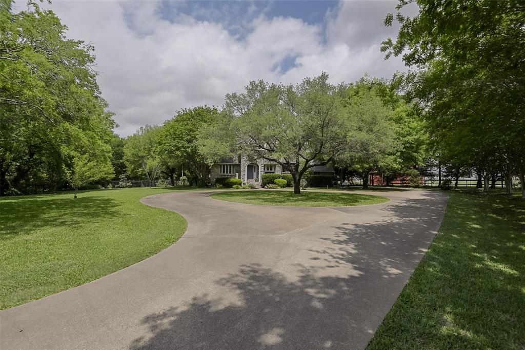 1120 Broadhead Road